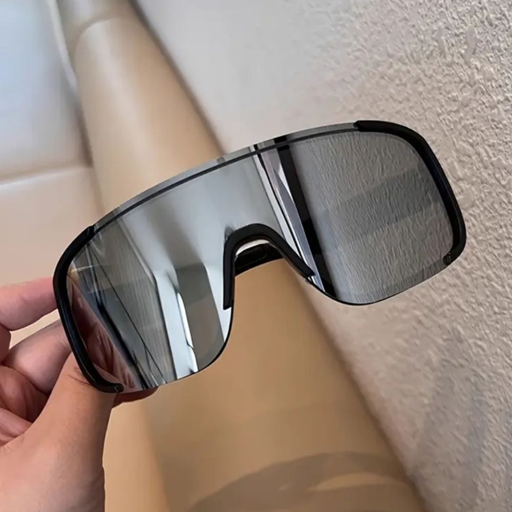 Stylish Black Sunglasses